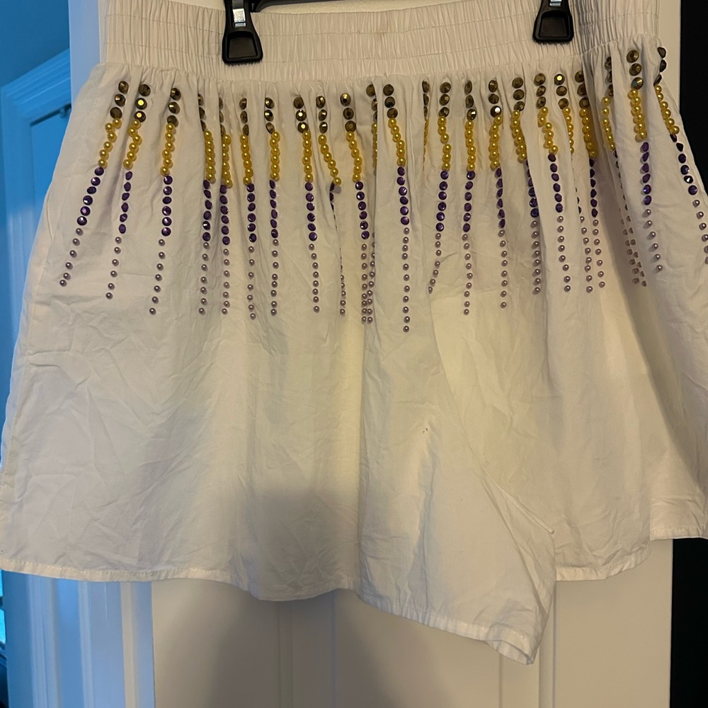 Queen of Sparkles white with purple and gold jewels! Excellent condition!